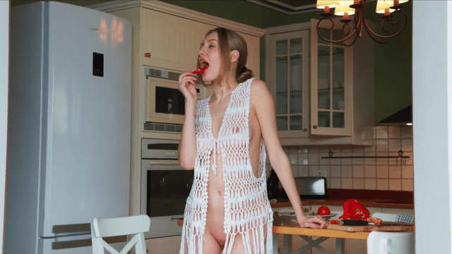 Em đủ hư để làm anh say đắm - xqrtrcyz.co.uk