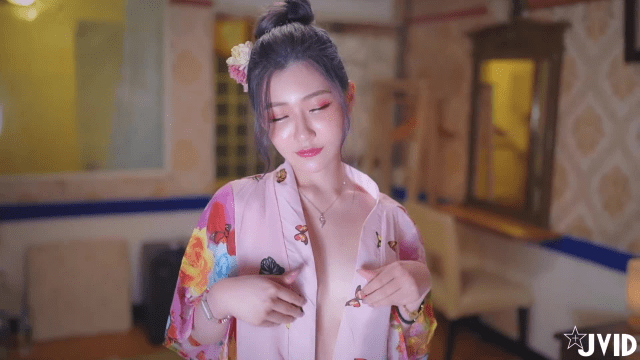 Cuộc gặp gỡ cùng cô chủ khách sạn xinh đẹp - xqrtrcyz.co.uk