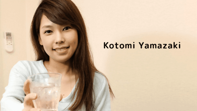 121723_001 - Em gái say xỉn lộ quần lót trên phố - xqrtrcyz.co.uk