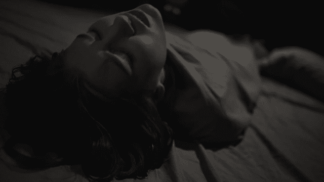 Sung sướng dưới tấm chăn - xqrtrcyz.co.uk